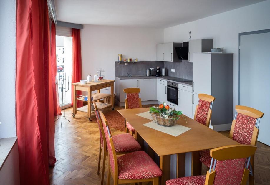 Ferienwohnung Backes Ettringen  Bagian luar foto